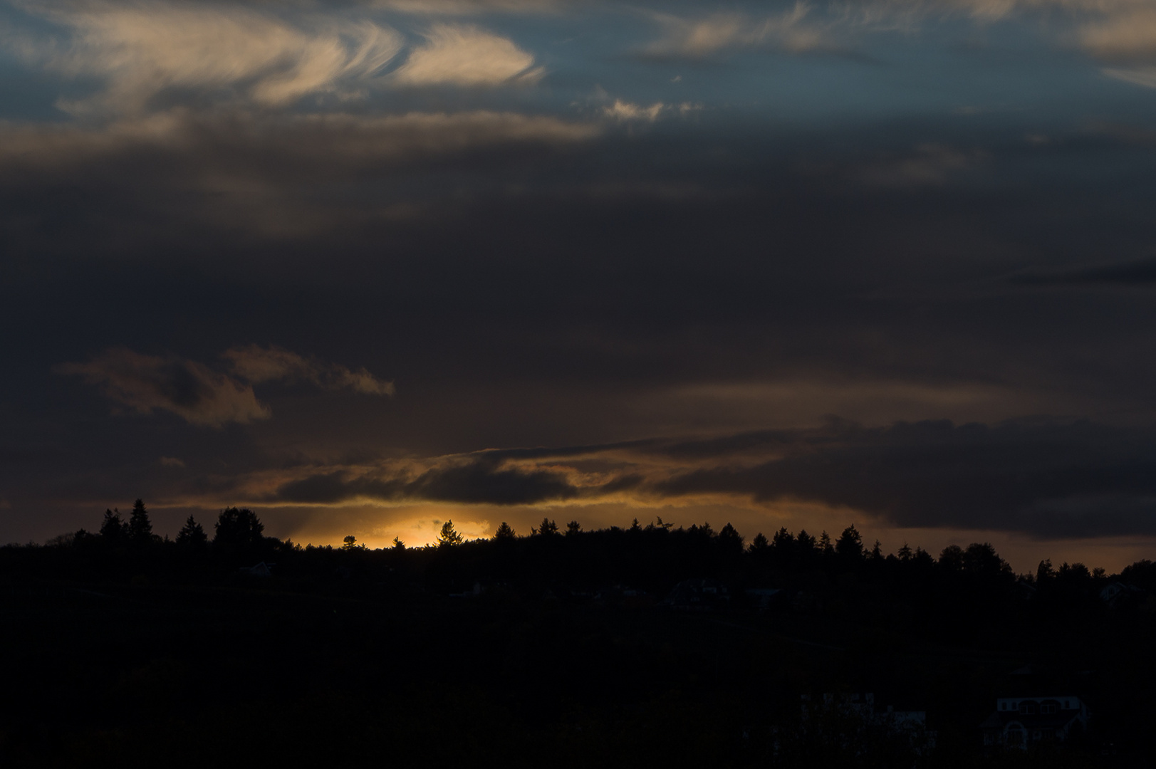Sonnenuntergang in Rheinhessen am 18.11. 2022 III