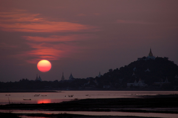 Sonnenuntergang in Sagaing