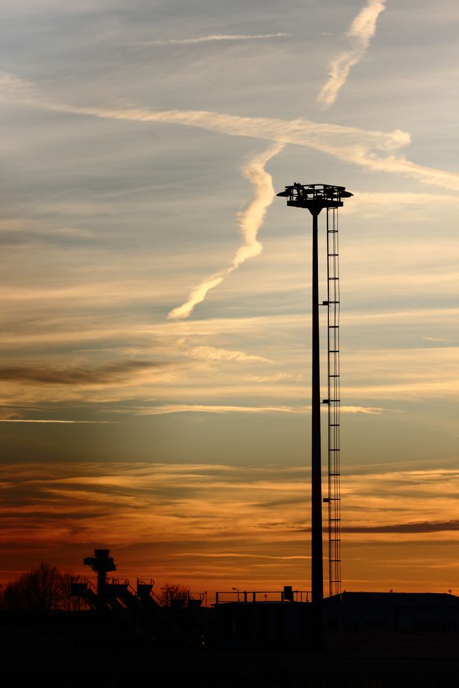 Sonnenuntergang in Schönefeld