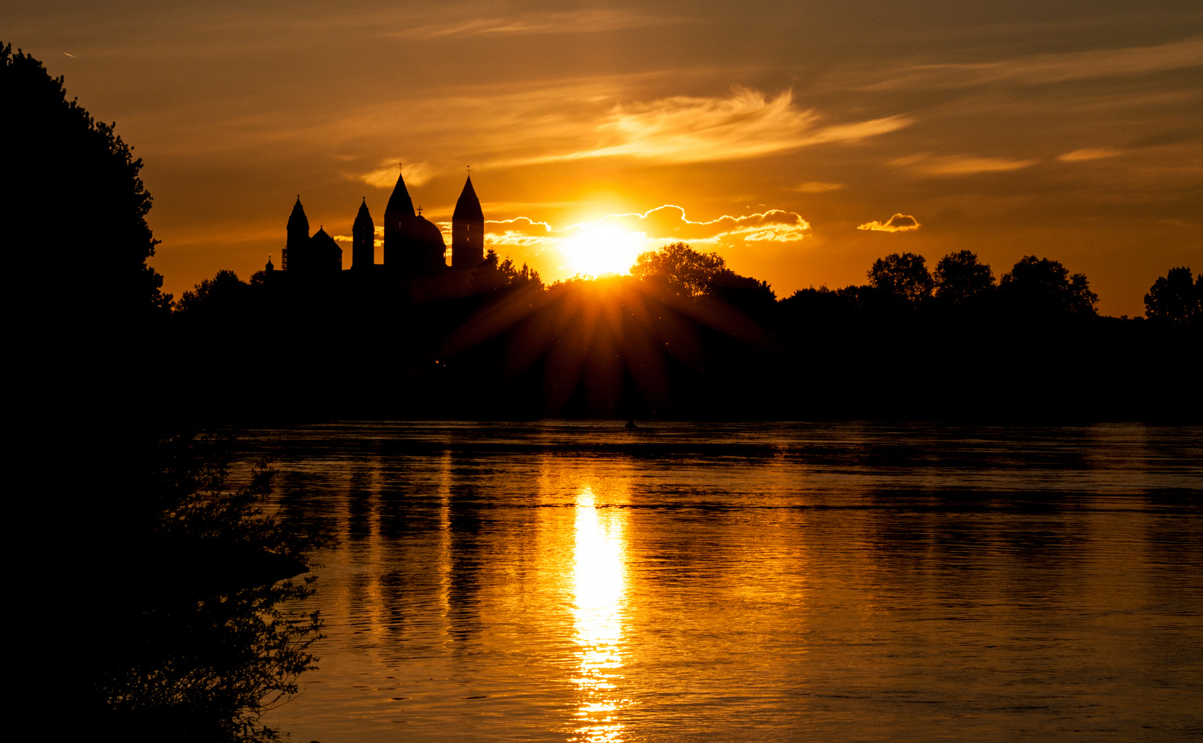 Sonnenuntergang in Seyer am Rhein