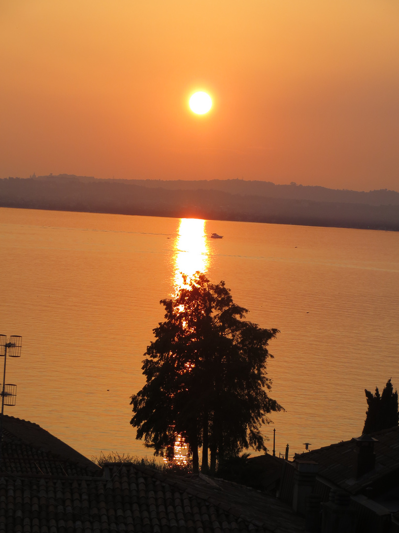 Sonnenuntergang in Sirmione Gardasee