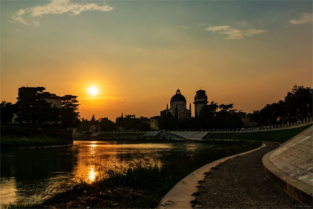 Sonnenuntergang in Verona