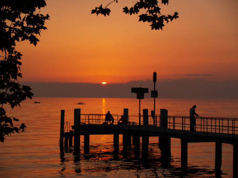 Sonnenuntergang in Vevey (Schweiz)