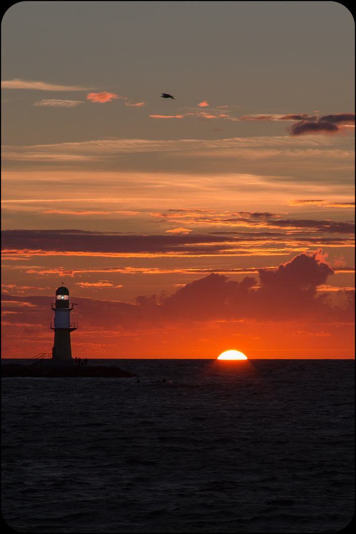 Sonnenuntergang in Warnemünde