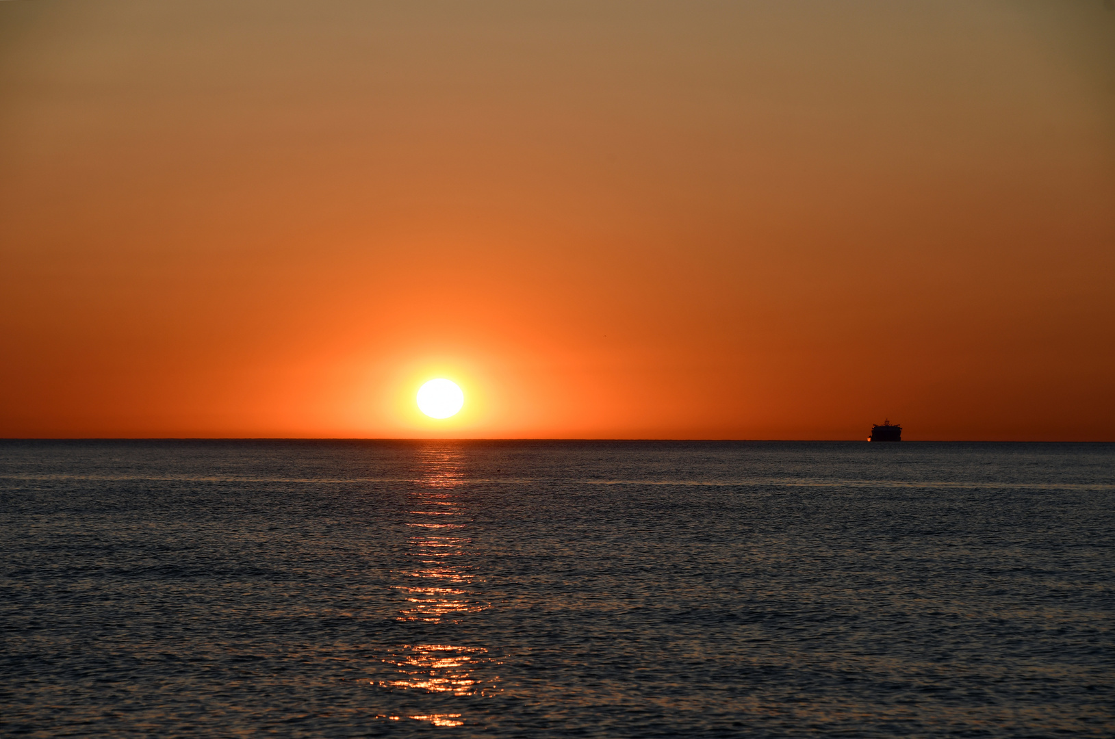 Sonnenuntergang in Warnemünde