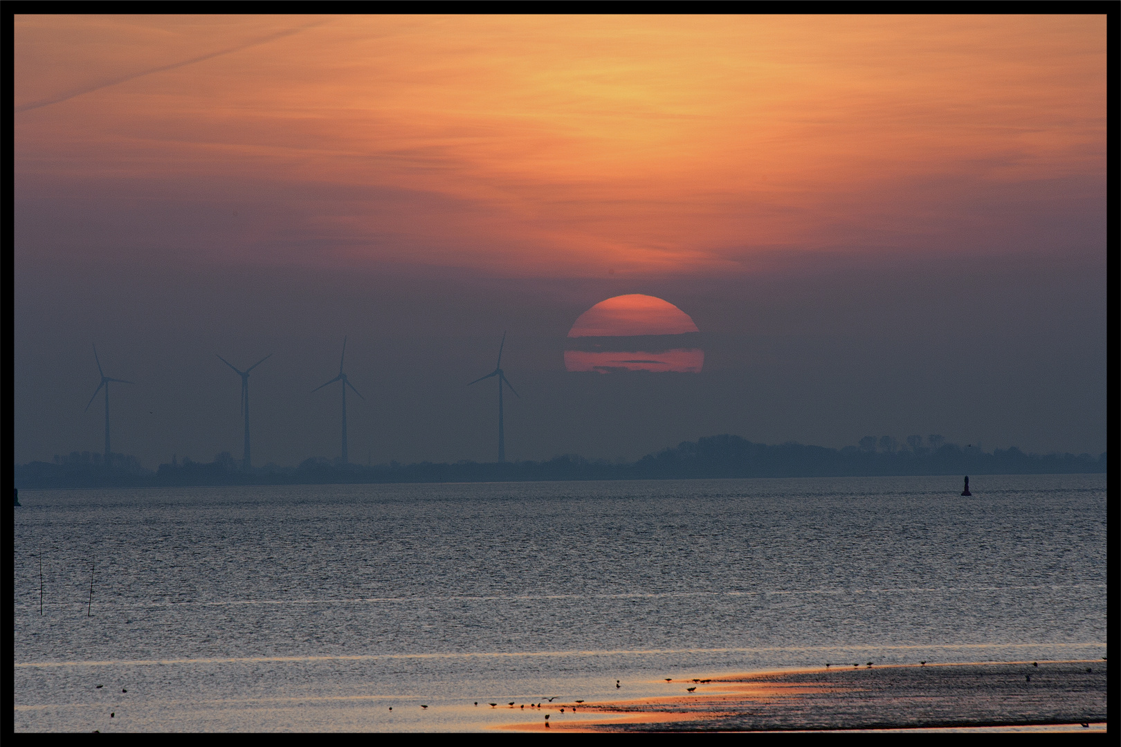 Sonnenuntergang in Wremen  an der Außenweser