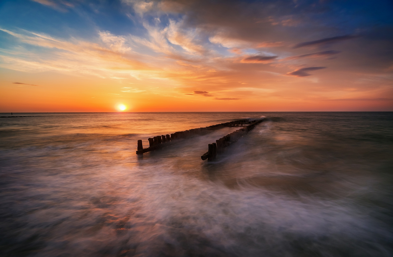 Sonnenuntergang in Zeeland am Meer