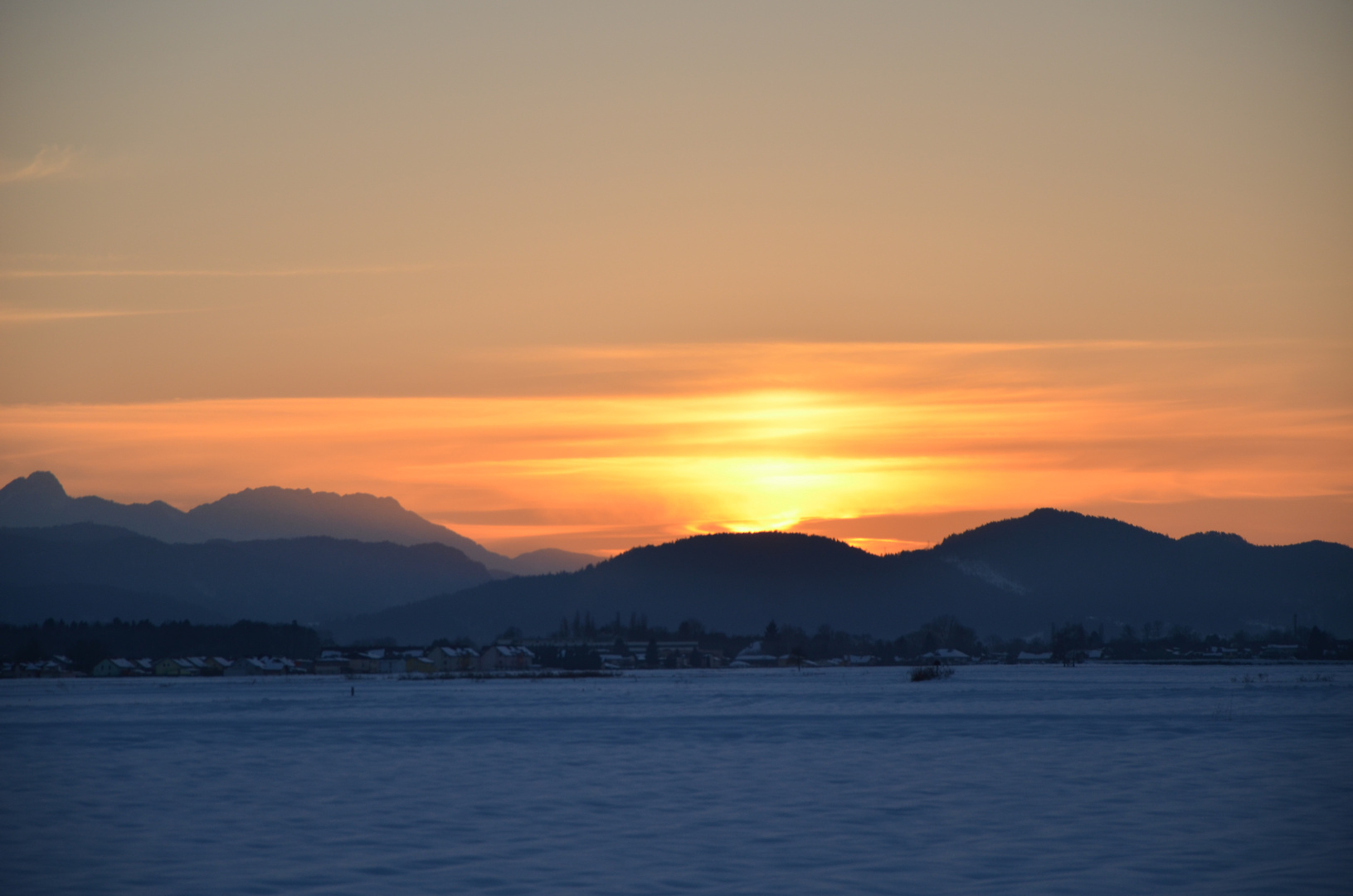 Sonnenuntergang Klagenfurt Land