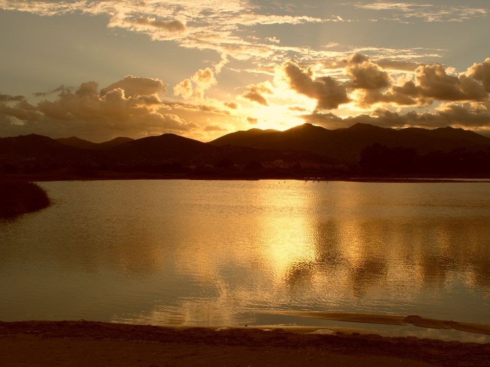 Sonnenuntergang Lagune Budoni