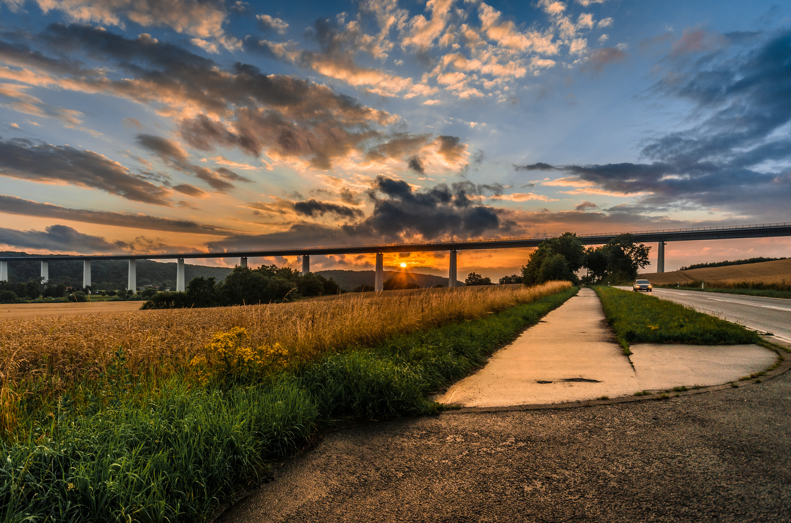 Sonnenuntergang Mintarder brücke