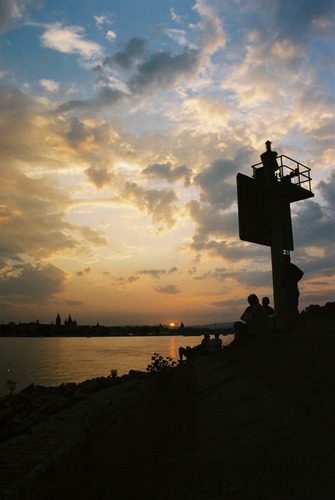 Sonnenuntergang mit Blick auf Mainz