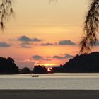 Sonnenuntergang mit Fischerbooten auf Langkawi