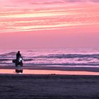 Sonnenuntergang mit Motorrad