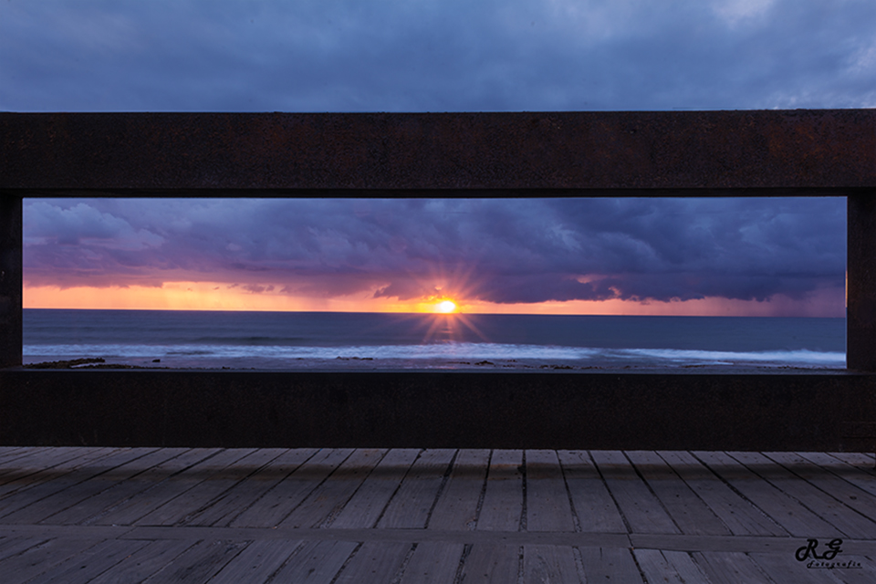 Sonnenuntergang mit Rahmen