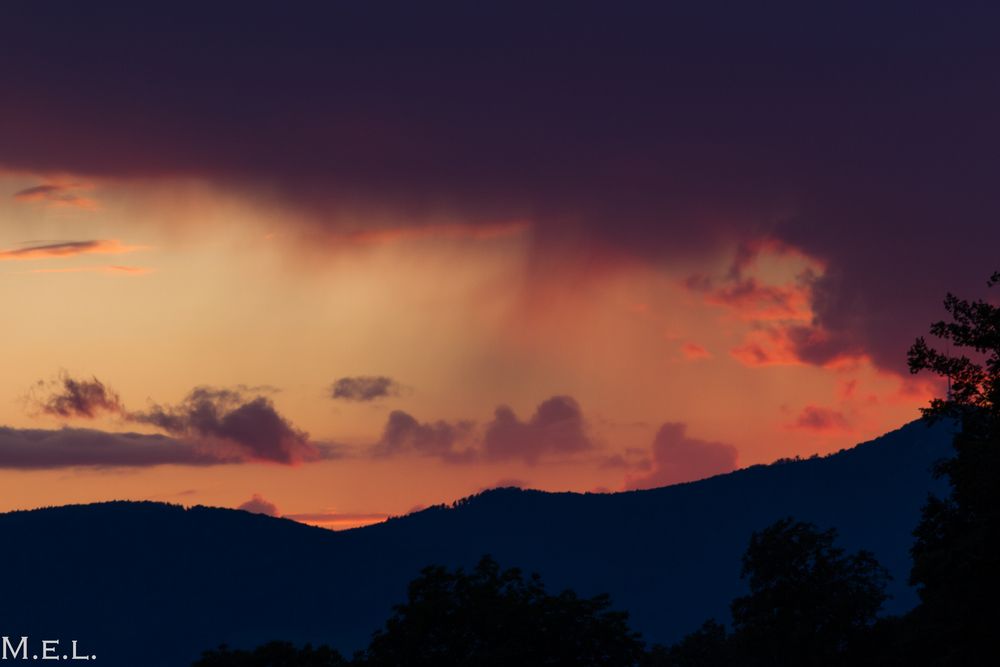 Sonnenuntergang mit Regen