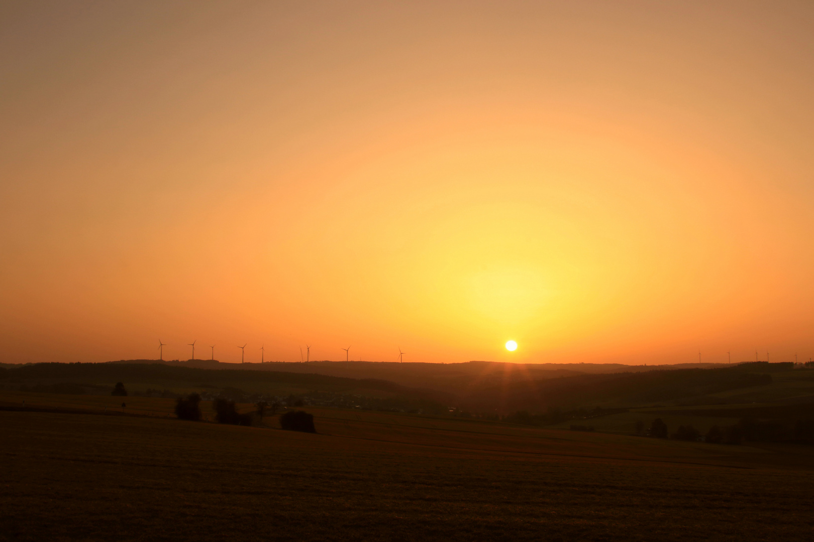 Sonnenuntergang mit Saharastaub I-V