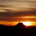 Sonnenuntergang mit Schloss Königstein