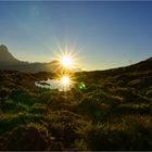 Sonnenuntergang mit Spiegelung im Lechtal