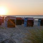 Sonnenuntergang mit Strandkorb