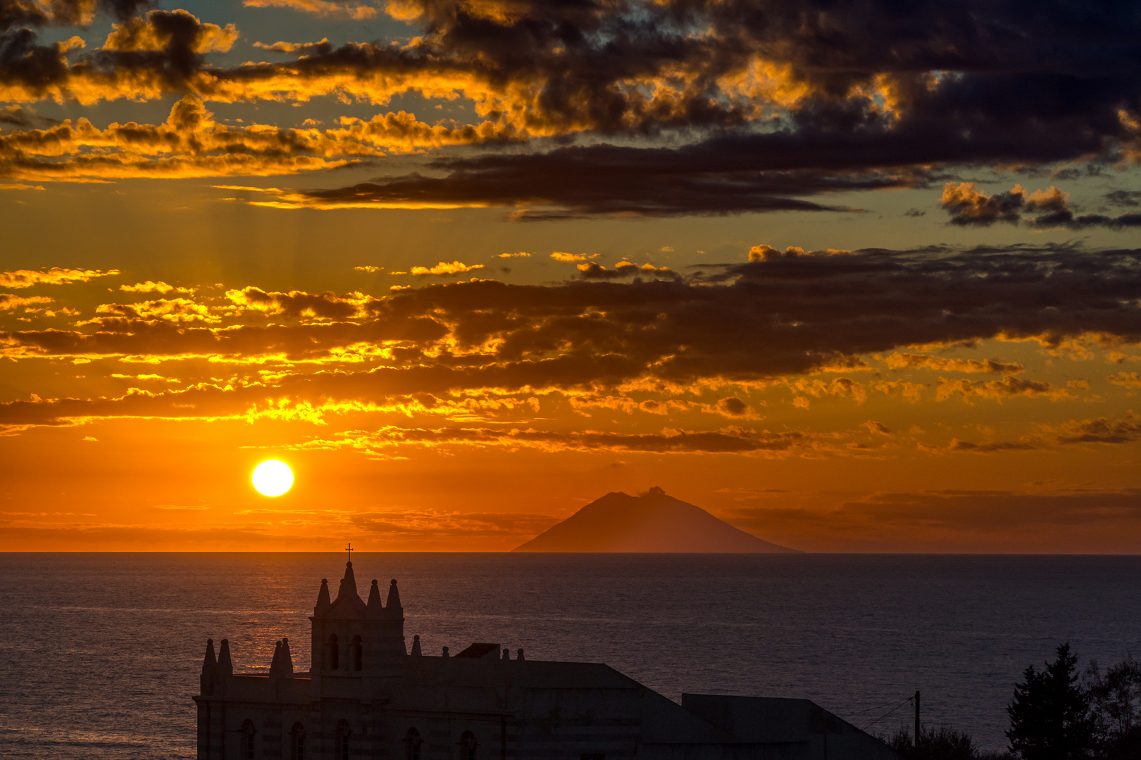 Sonnenuntergang mit Stromboli