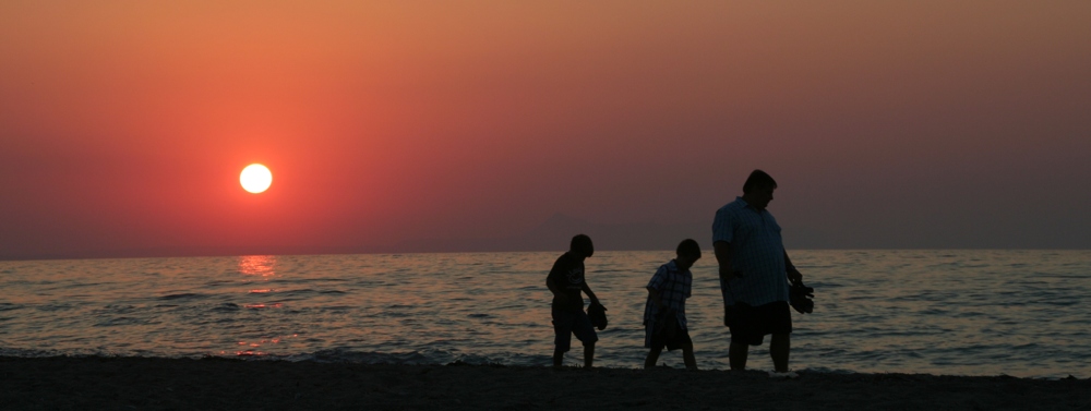 Sonnenuntergang mit Touris