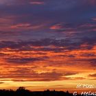 Sonnenuntergang mit vielen Farben über Münchenbernsdorf im Oktober 2014