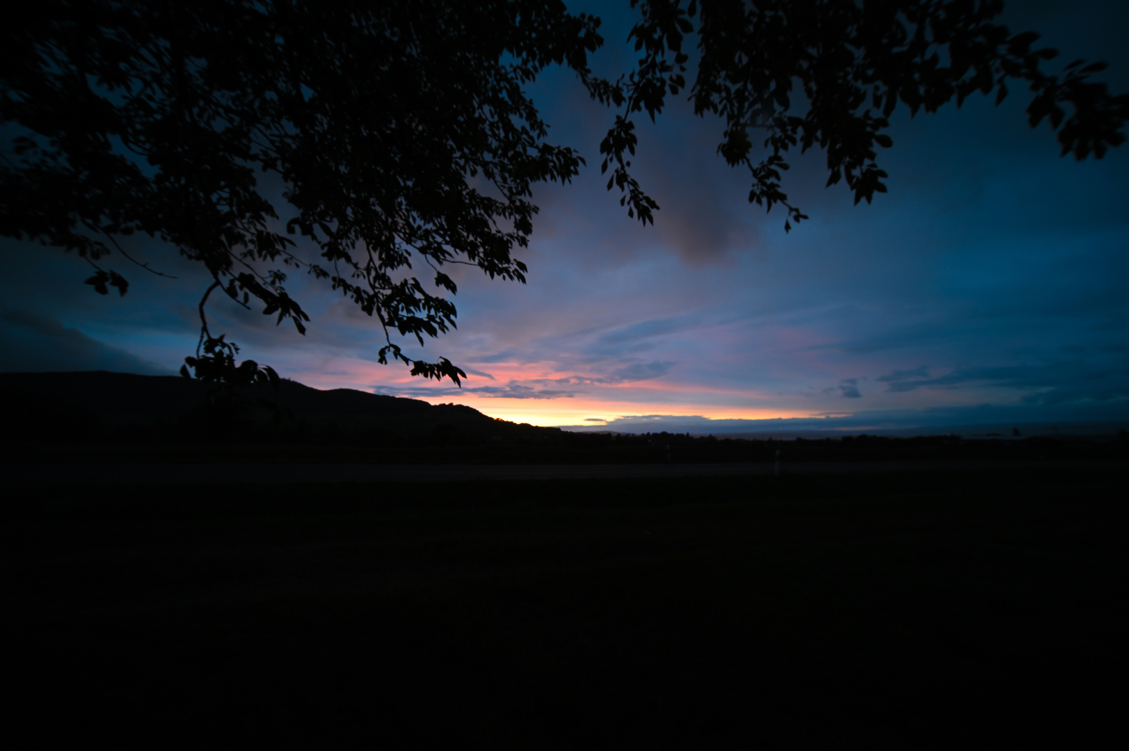 Sonnenuntergang mit Wetterumschwung