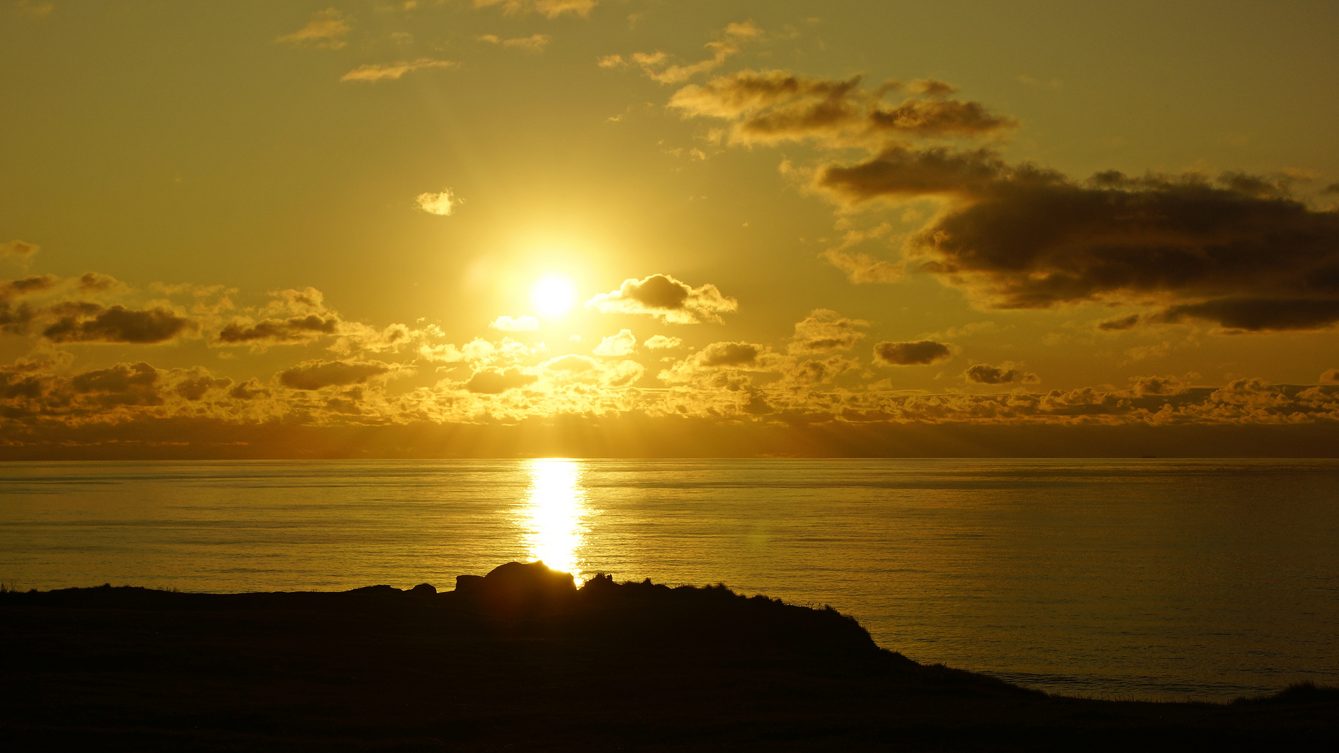 Sonnenuntergang mit Wolken 3