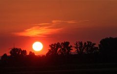 Sonnenuntergang mit Wolken