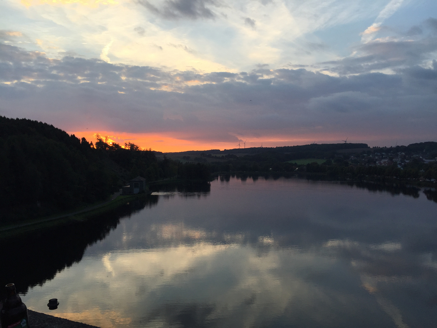 Sonnenuntergang Möhnesee Sperrmauer