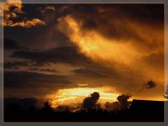 Sonnenuntergang nach dem Gewitter