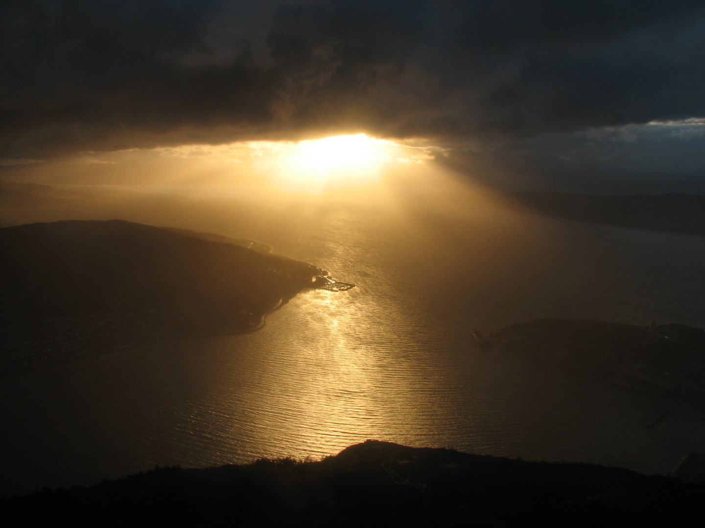 Sonnenuntergang nach dem Sturm