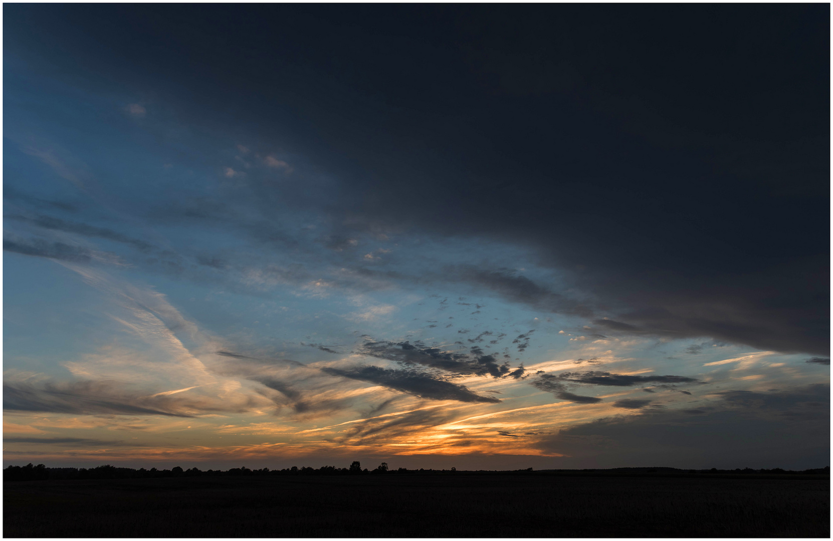 Sonnenuntergang nach dem Unwetter