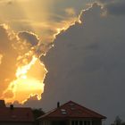 Sonnenuntergang nach einem Gewitter 