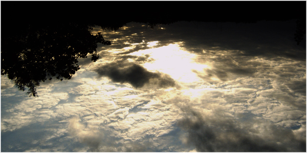 Sonnenuntergang nach einem Regenschauer a. d. Kopf