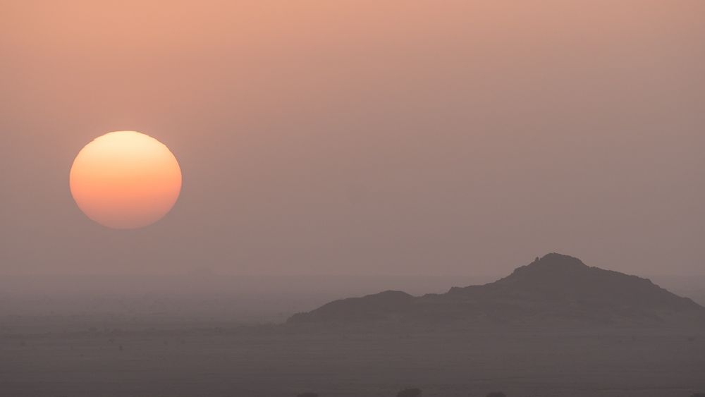 Sonnenuntergang nach Sandsturm