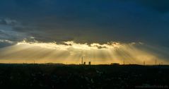 Sonnenuntergang nach starkem Regen Halde Hamm Lippepark