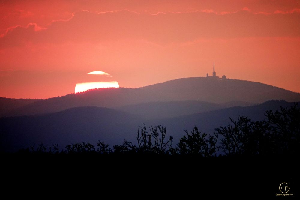 Sonnenuntergang neben Brocken