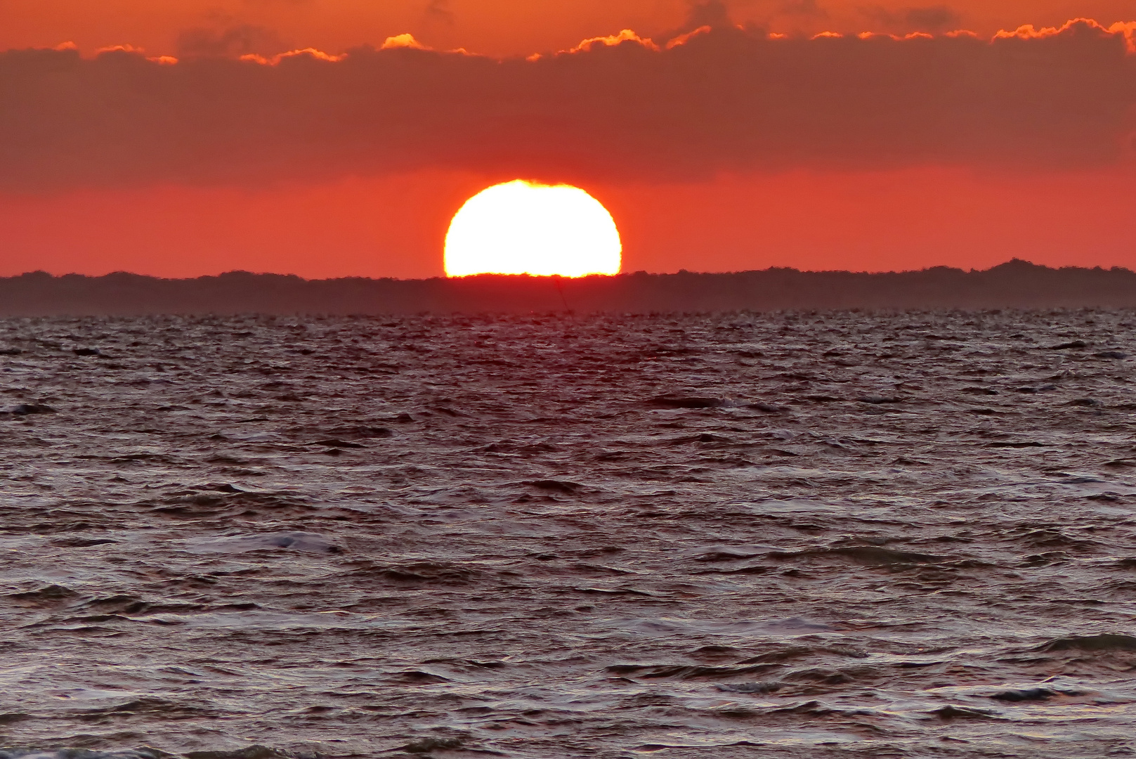   Sonnenuntergang  Neuharlingersiel