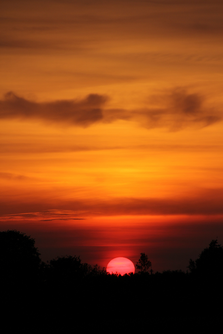 sonnenuntergang neumünster