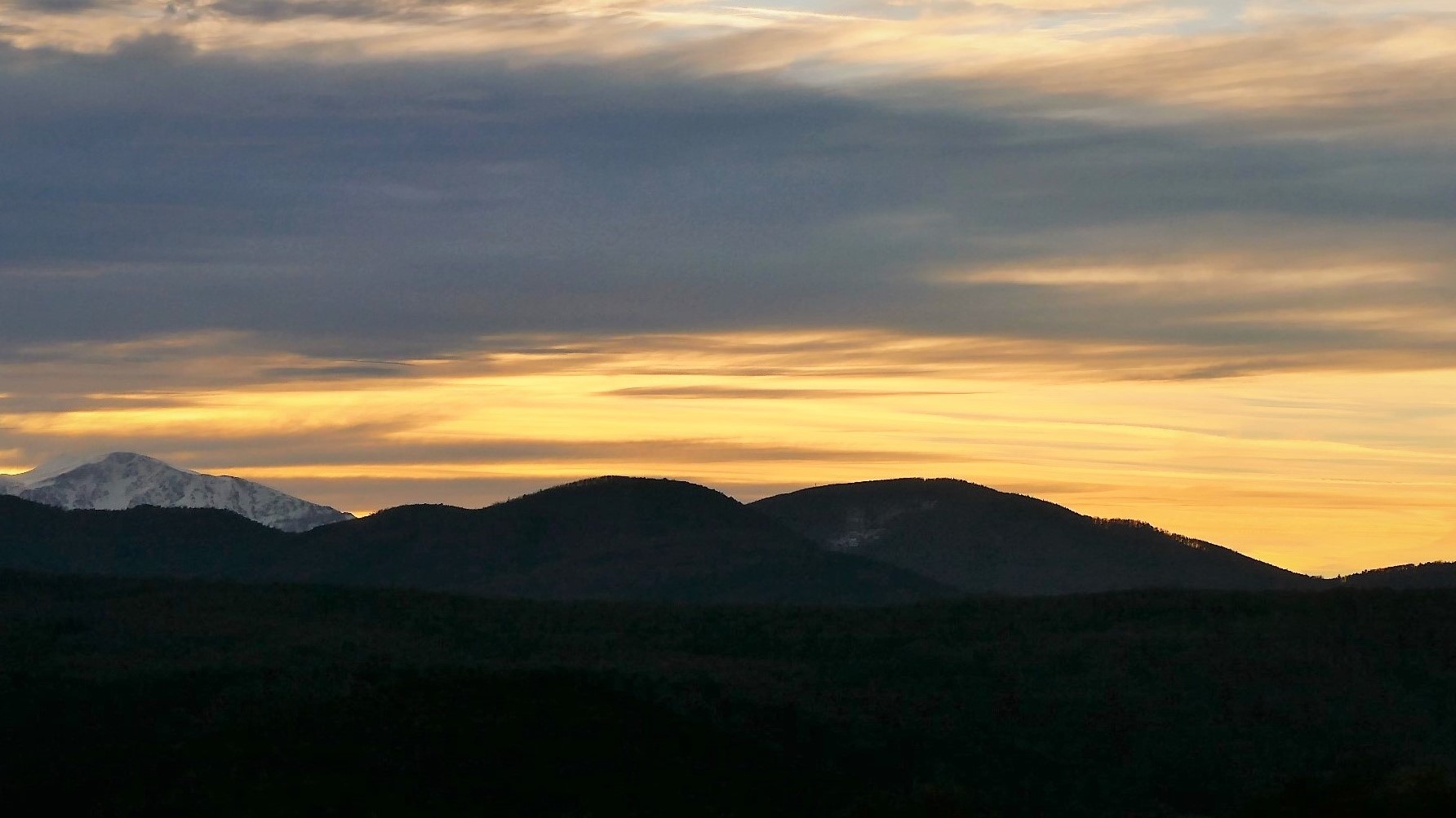 Sonnenuntergang oberhalb von Berndorf NÖ.