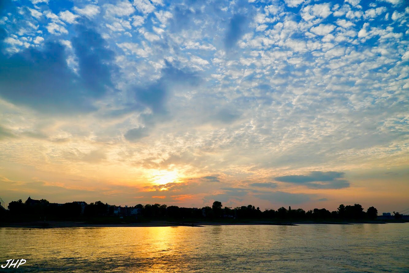 Sonnenuntergang Oberkassel Düsseldorf 