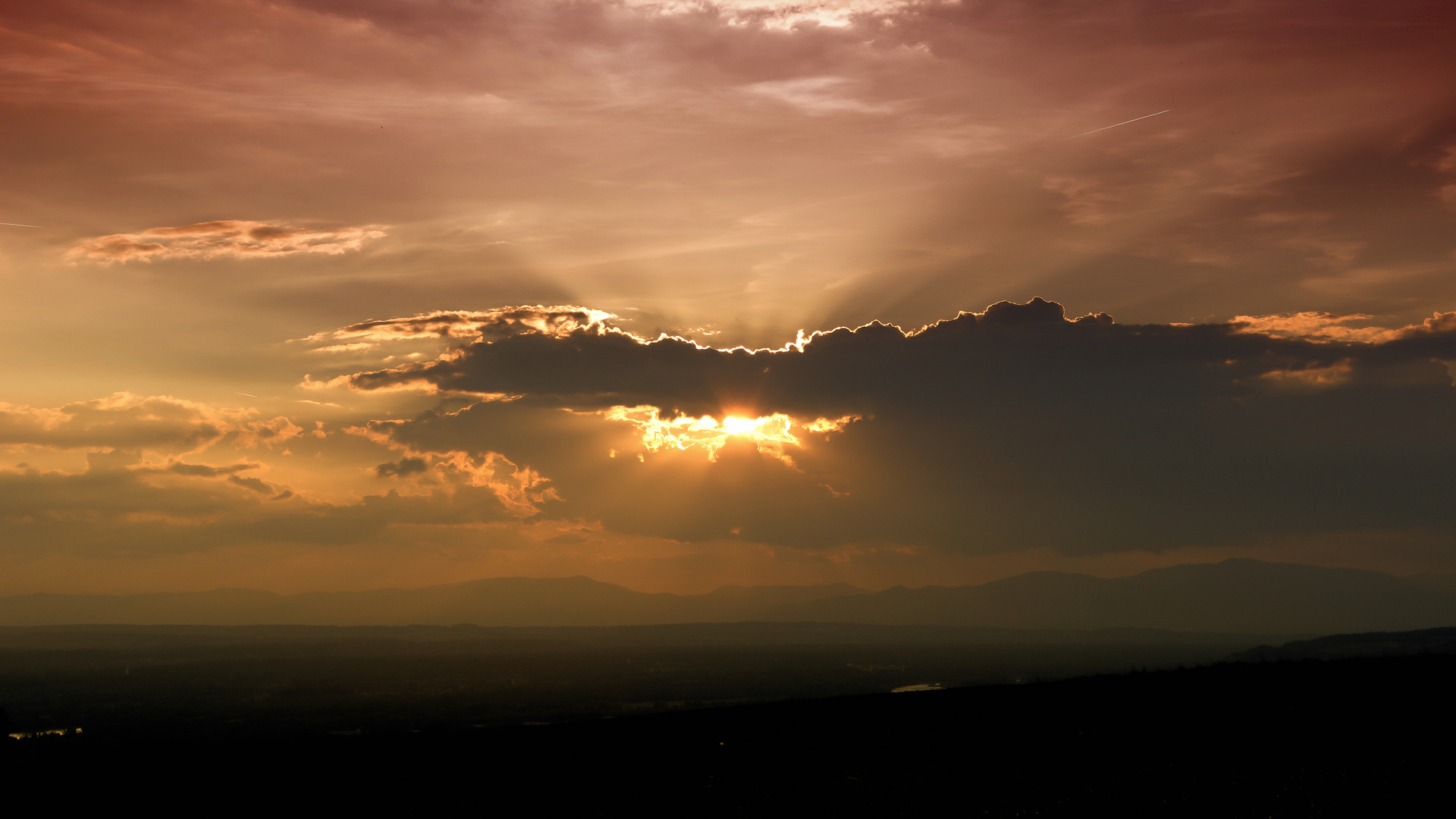 Sonnenuntergang Rheinebene