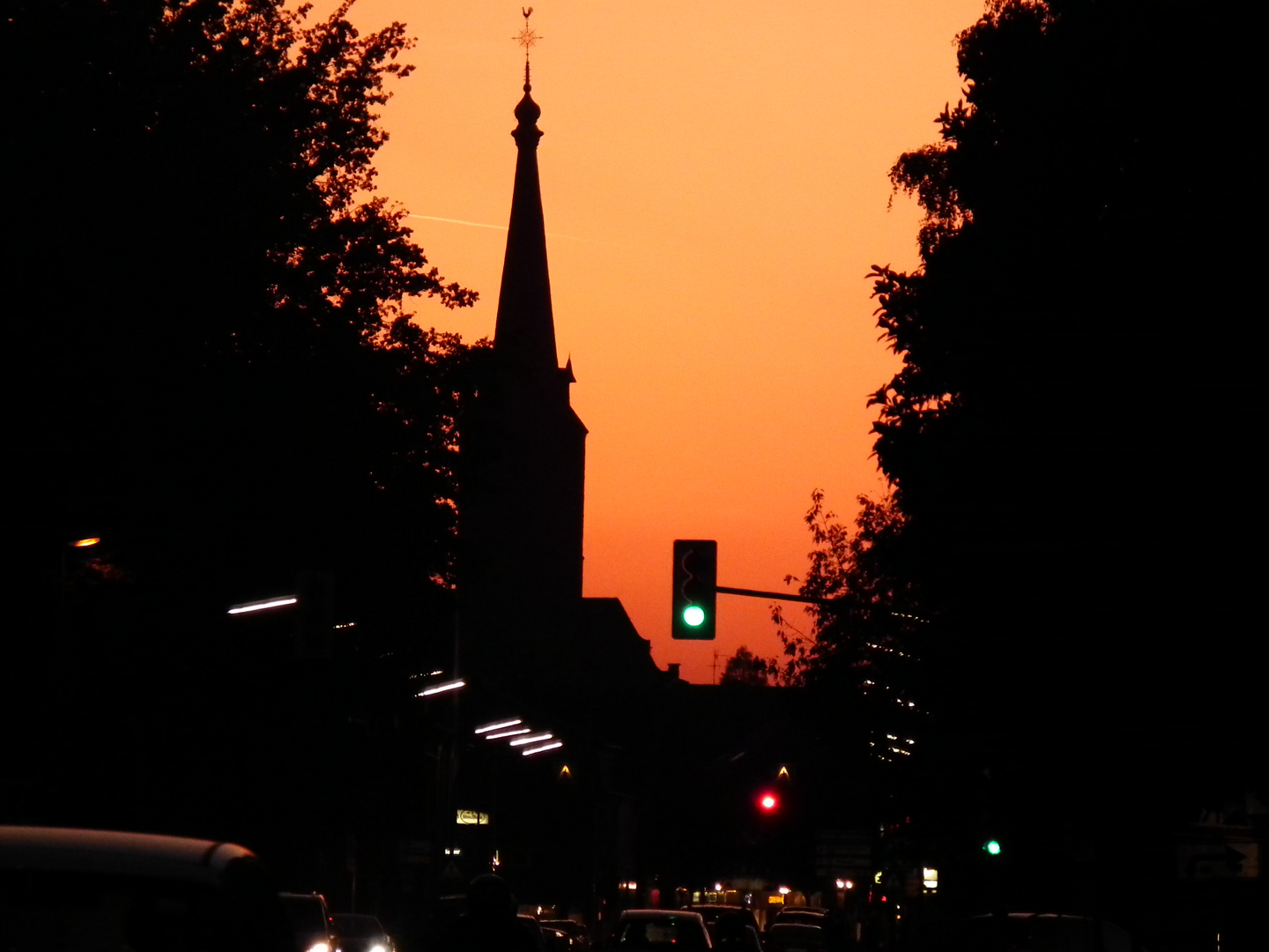 Sonnenuntergang Richtung Innenstadt Geldern