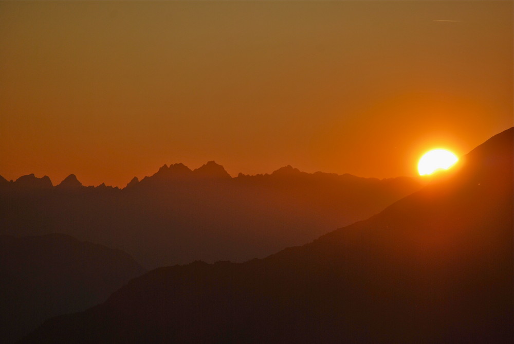 Sonnenuntergang Richtung Unterwallis (CH)