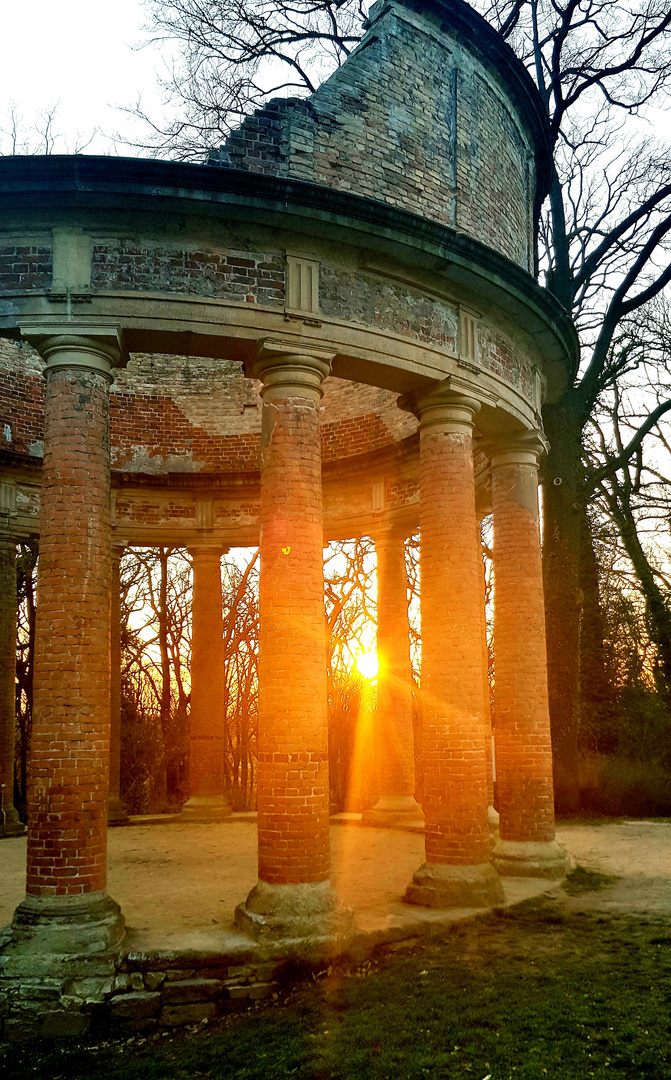 Sonnenuntergang Ruinenberg