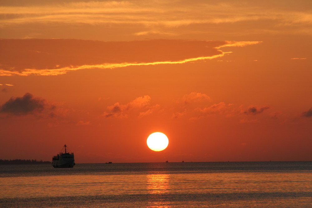 Sonnenuntergang Sanya Hainan, China