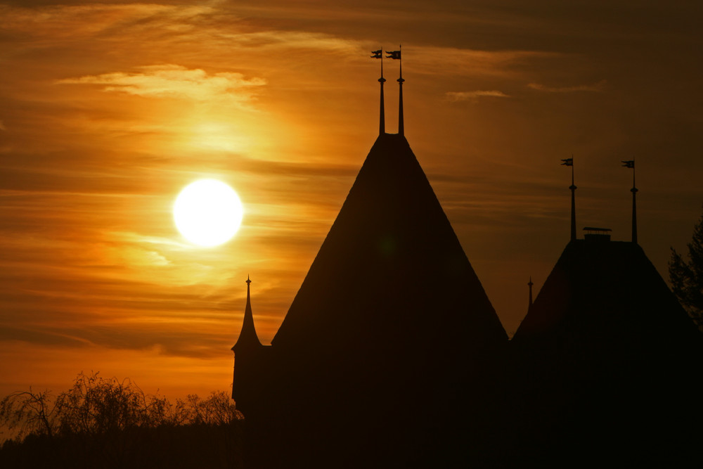 Sonnenuntergang Schloss Worb Nr.2