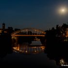 Sonnenuntergang sowie Mondaufgang in Bamberg