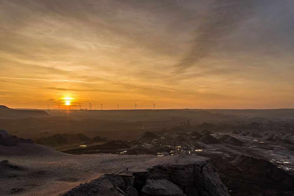 Sonnenuntergang Tagebau